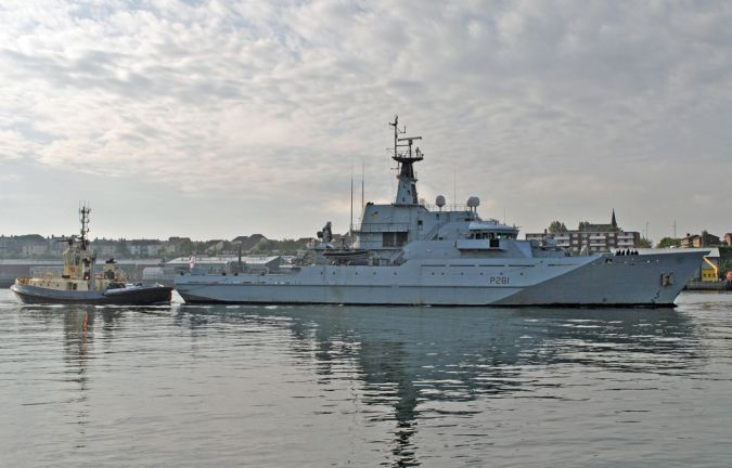 HMS Tyne - P281